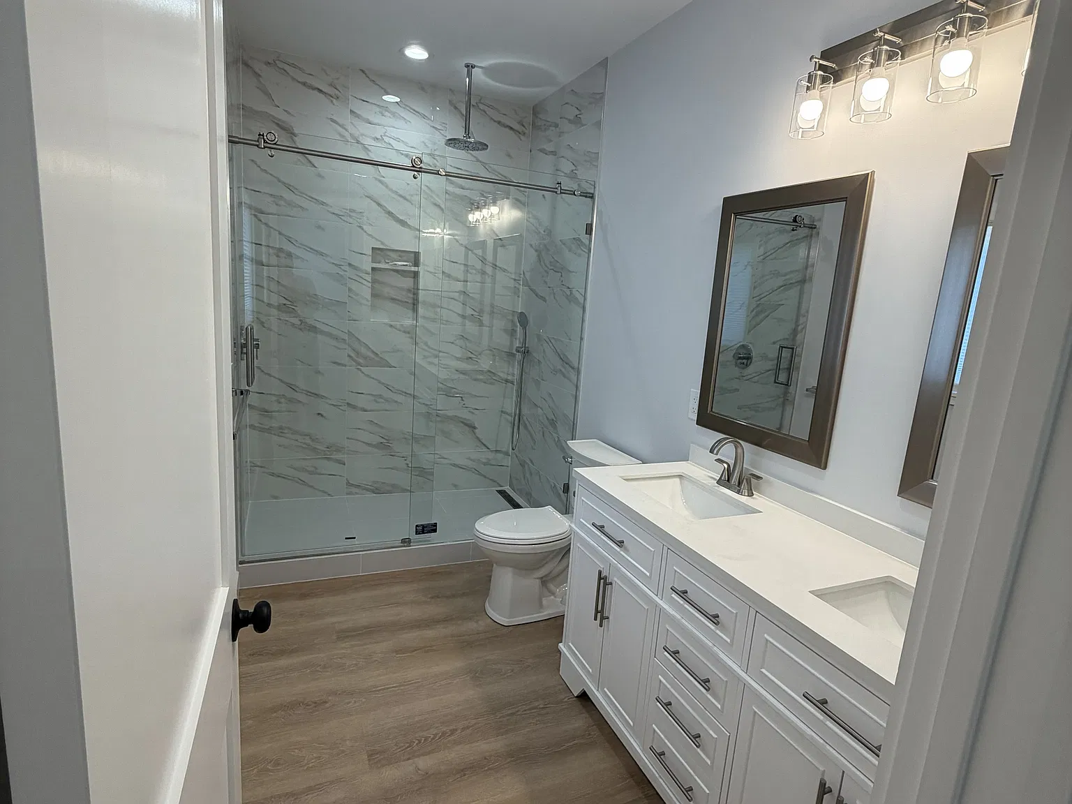 3 bed, 1800 sqft, $5,600 — Photo 4
