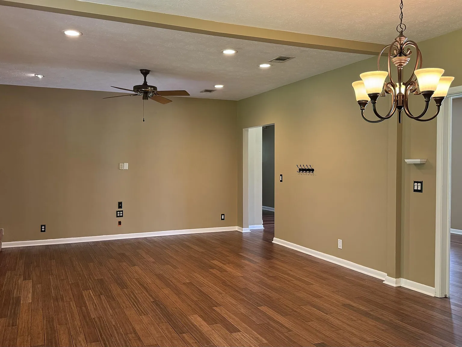 5051 Thorden Road - 1 — Photo 2