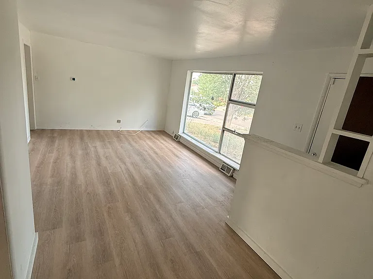 2683 S Meade St — Photo 8