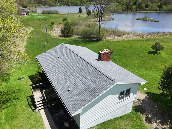 3rd image of 5251 Hudson Rd