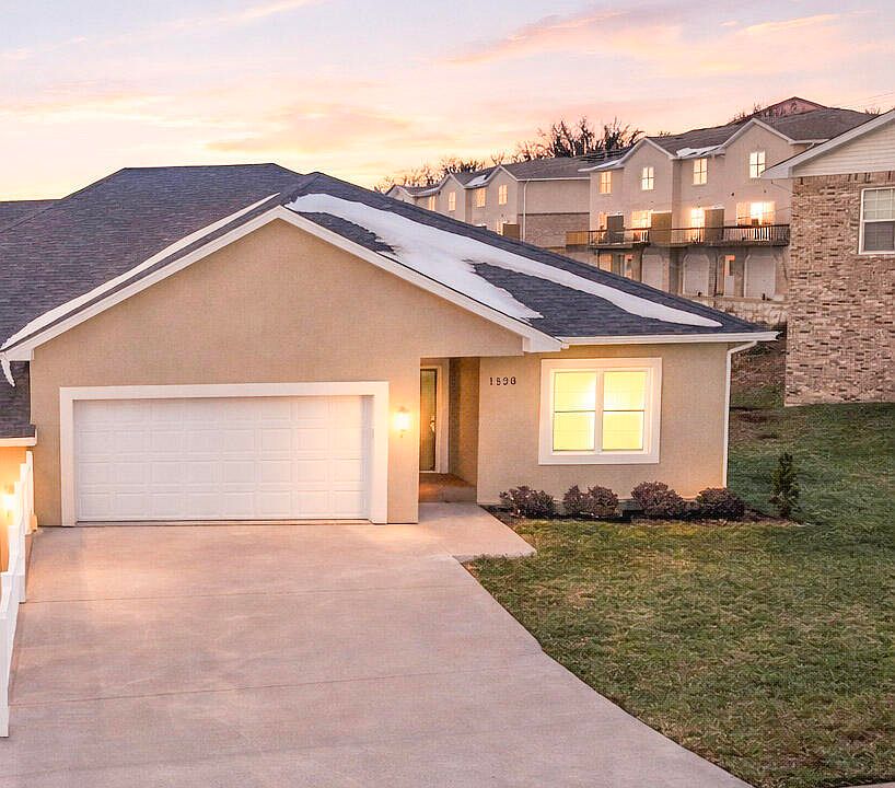 1st image of 1828 Pinnacle Point