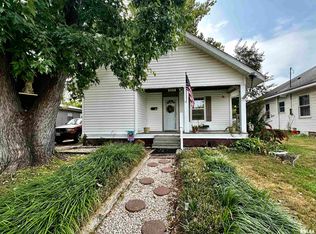 305 W Lincoln St, Harrisburg, IL 62946