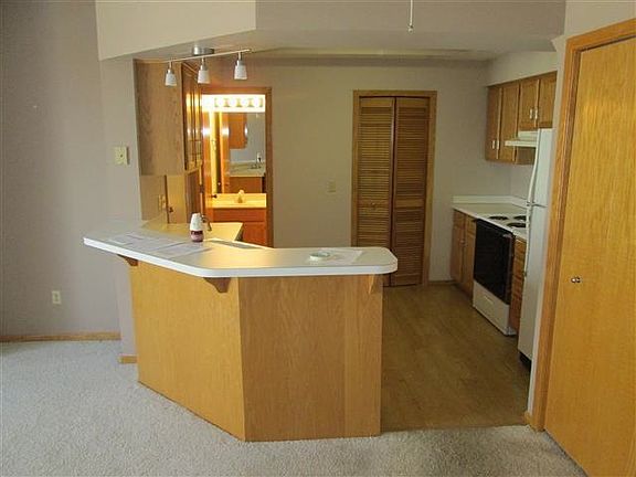 2nd image of 2800 Autumnwood Ln