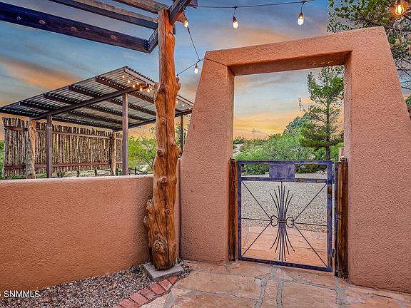 3rd image of 6290 Las Vistas Dr