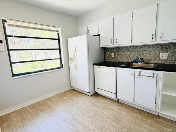 21411 Juego Cir APT 32B, Boca Raton, FL 33433