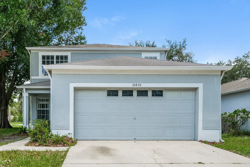 4 bed, 2.0 bath, 1488 sqft, $2,135 — Photo 1