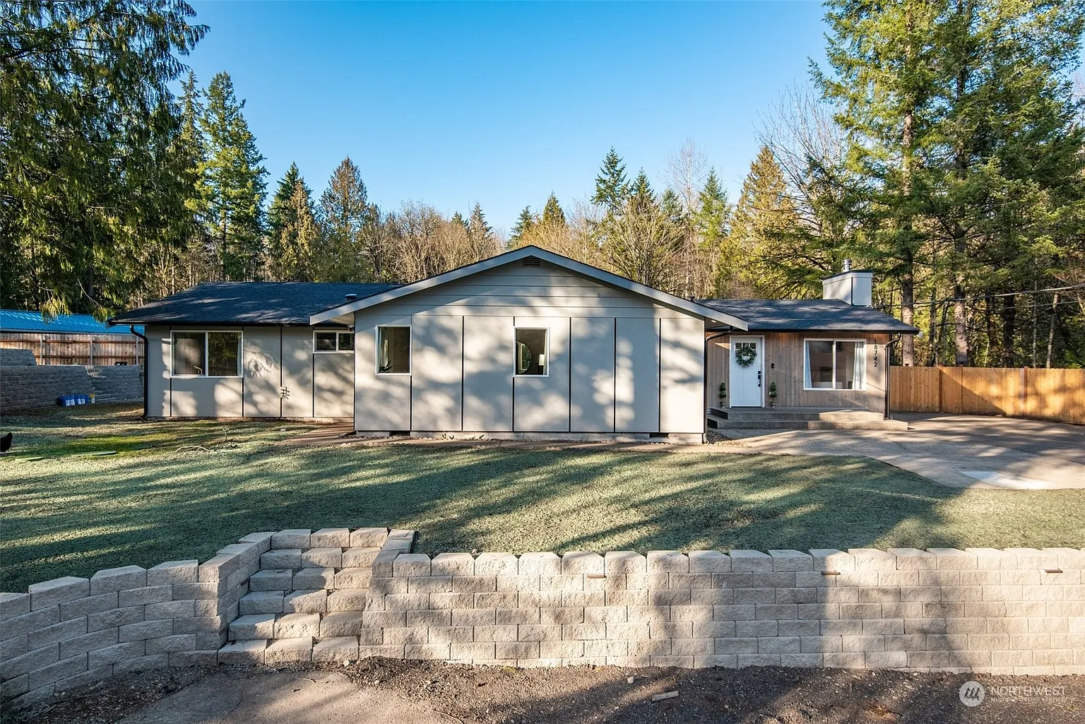 18742 SE Auburn Black Diamond Road photo 1