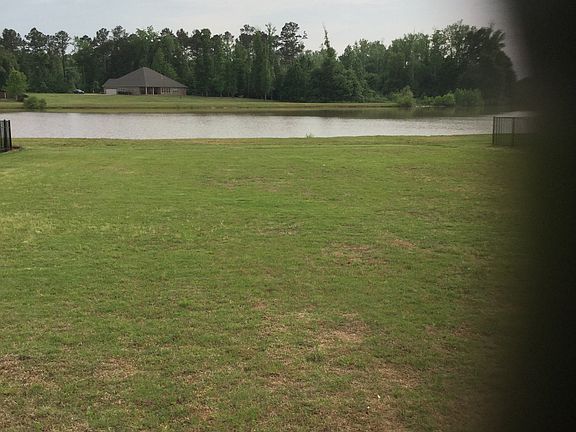 2nd image of 380 Northlake Dr