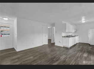 West Hill 2701, Kent, WA 98032