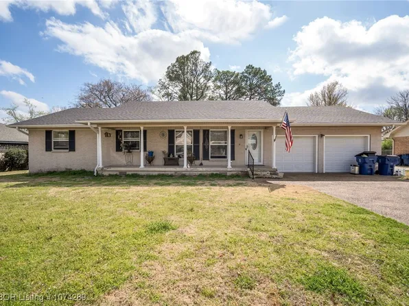 5914 Dallas St, Fort Smith, AR 72903