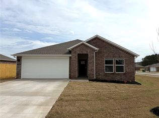 578 Arizona St, Farmington, AR 72730