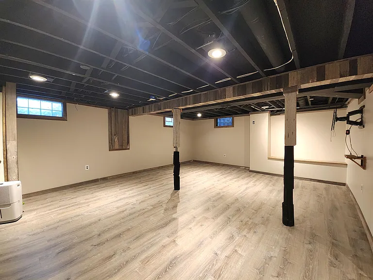 5 Valentine Ct — Photo 16