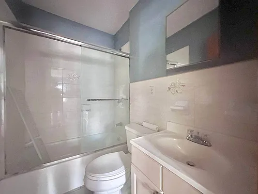 Rented by Doorway NYC, LLC | media 8