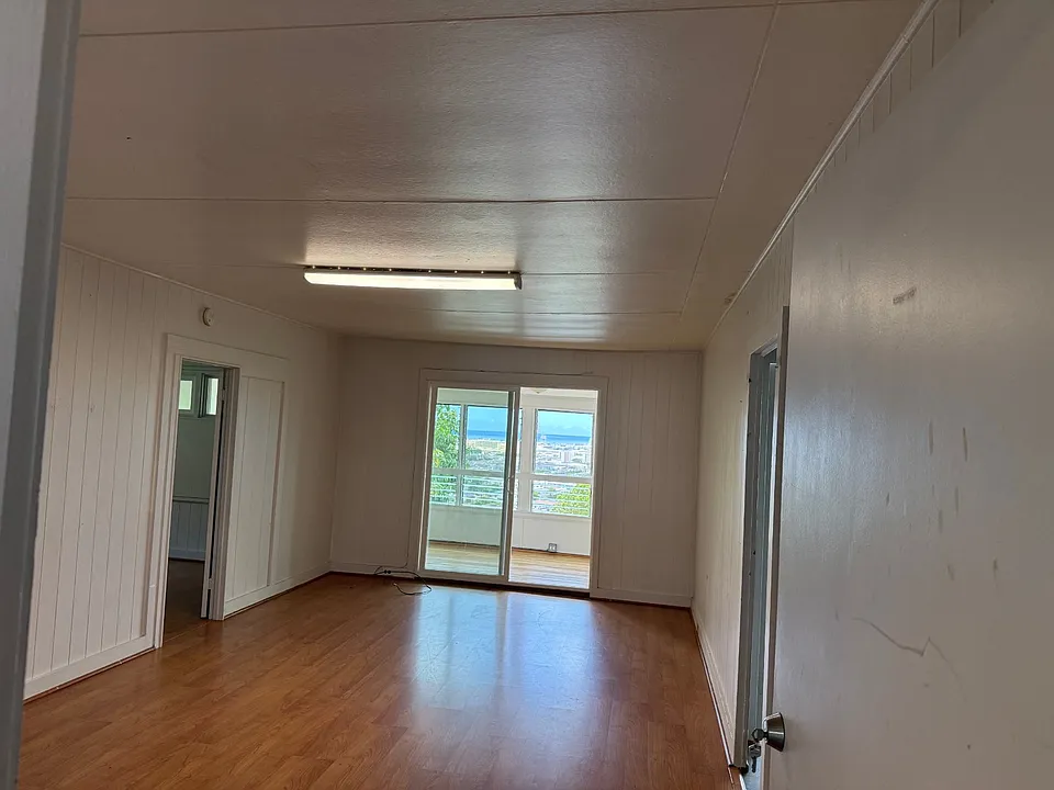 2341 Makanani Dr
