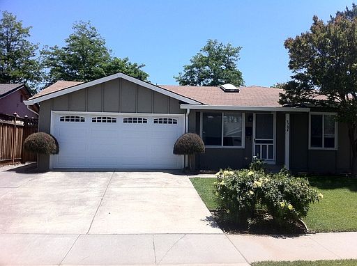 2nd image of 5784 Halleck Dr