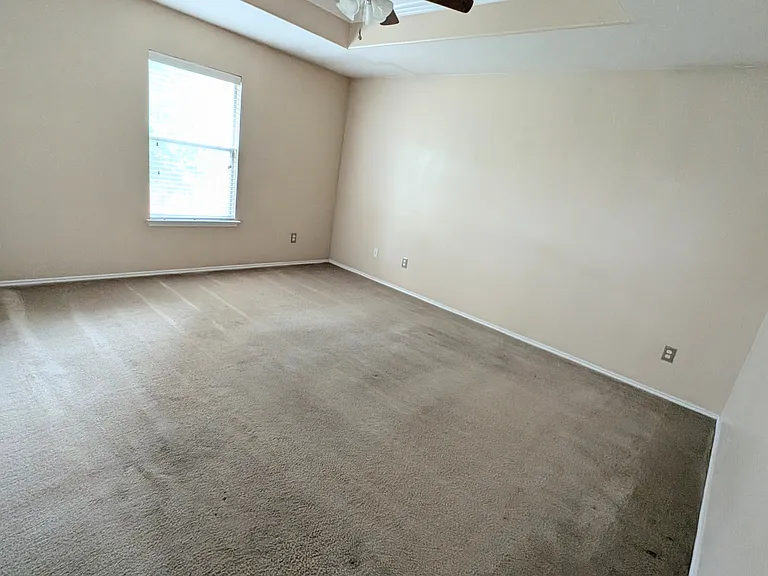 823 Sugar Brook Dr — Photo 8