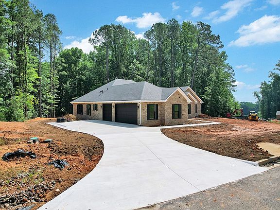 3rd image of 1696 Ridge View Dr