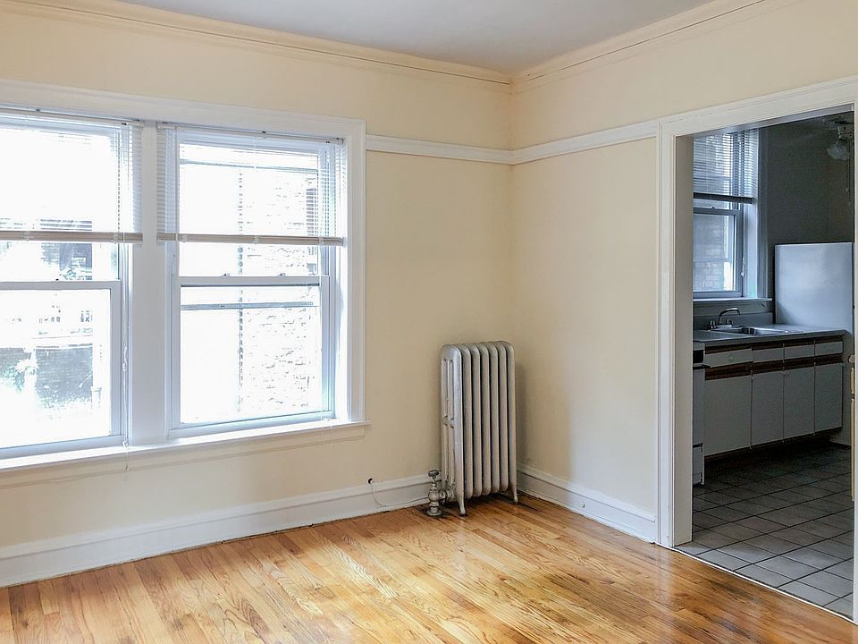 1st image of 5214 N Damen Ave #1