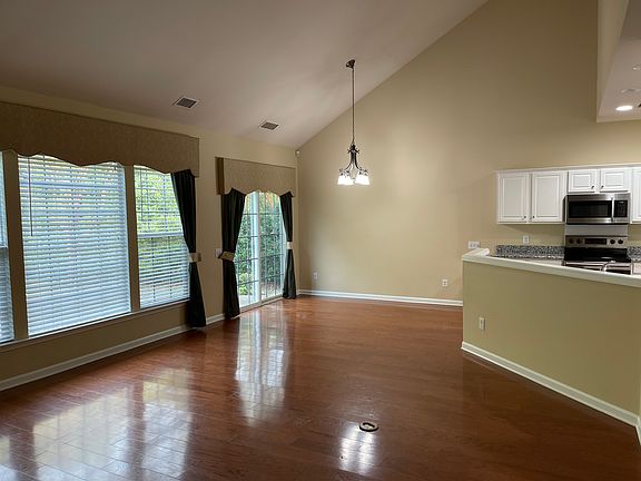 5th image of 8619 Dennington Grove Ln