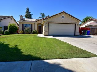 1971 W San Lucia Ave, Porterville, CA 93257