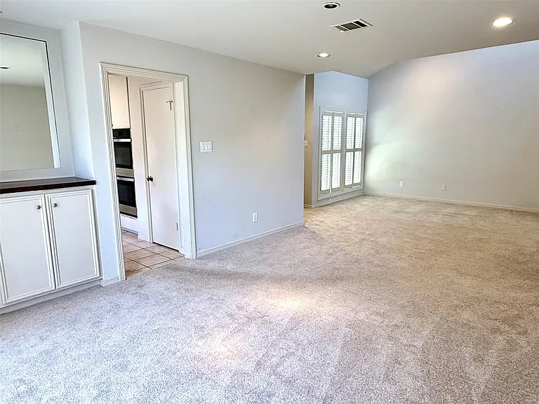 1611 Potomac Dr — Photo 8