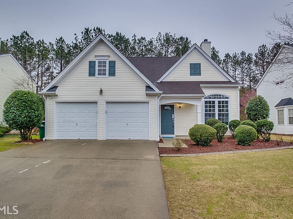 1st image of 390 Weatherstone Pl