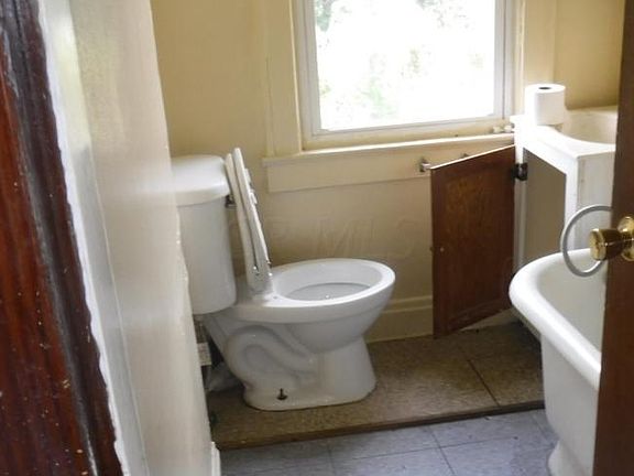 5th image of 1305 E 19th Ave #7