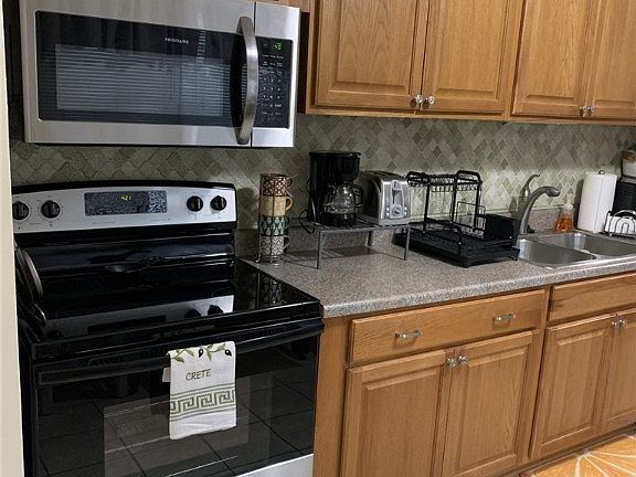 4th image of 5144 Lucydale Ave