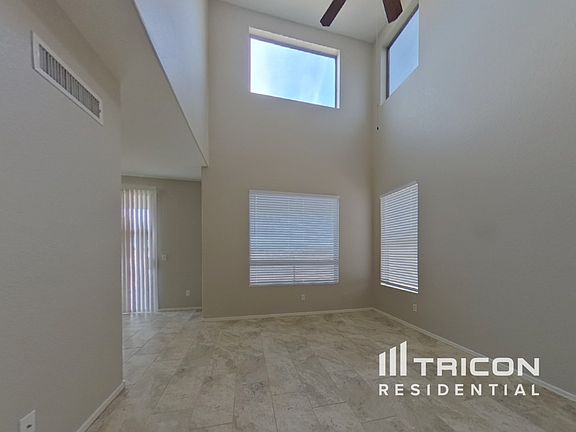 3rd image of 40078 N Calabria St
