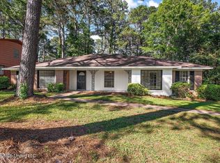 3444 Dundee Ln, Jackson, MS 39212