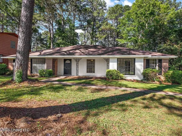 3444 Dundee Ln, Jackson, MS 39212