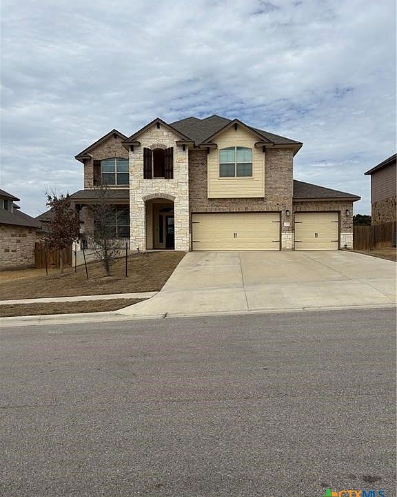 1st image of 1311 Roma St