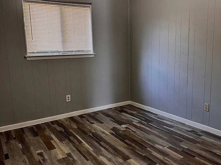 1507 Bundrant Dr — Photo 13