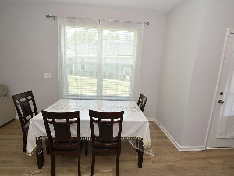 172 Charlie Way — Photo 13