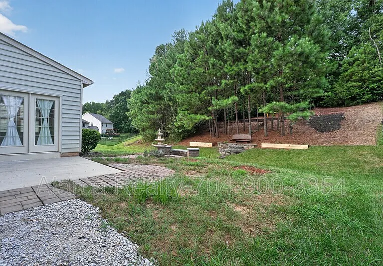 5804 Selkirkshire Rd — Photo 33