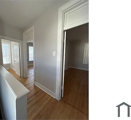 3rd image of 953 Catalpa St Unit A