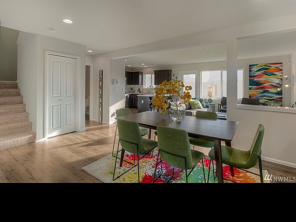 2nd image of 10567 190th St E