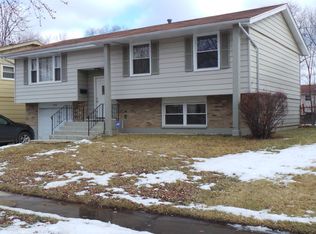 17111 Central Park Ave, Hazel Crest, IL 60429