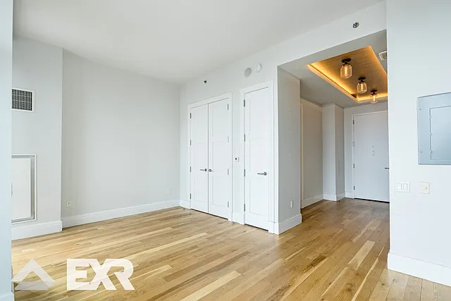 4441 Purves St #1707 — Photo 3