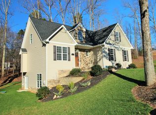 3717 Glen Meadows Dr, Denver, NC 28037