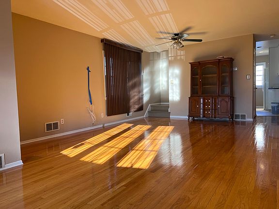 4th image of 247 Union Ave