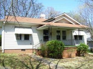 406 N Pugh St, Lexington, NC 27292