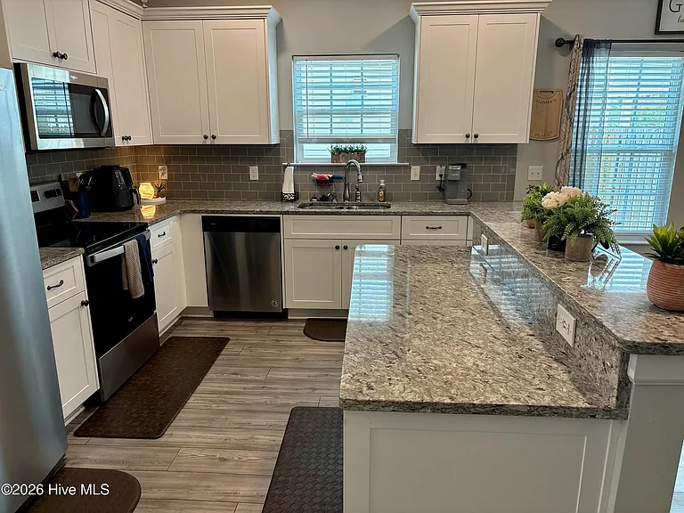 103 Brighton Landing Dr — Photo 5