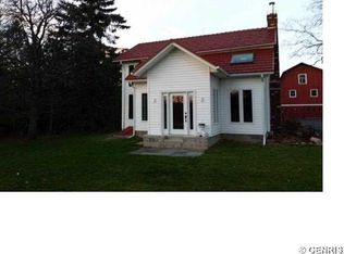 513 Whitney Rd, Ontario, NY 14519