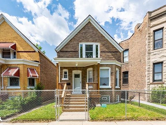 2nd image of 7320 S Kenwood Ave #2