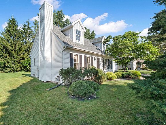3rd image of 7309 Silo Meadows Dr
