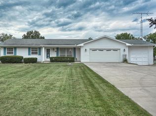 2084 W Maple Ave, Flint, MI 48507