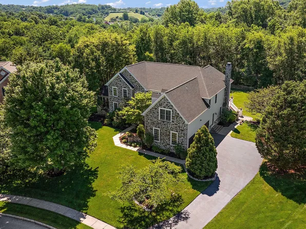 1670 Royal Berkshire Cir, West Chester, PA 19380