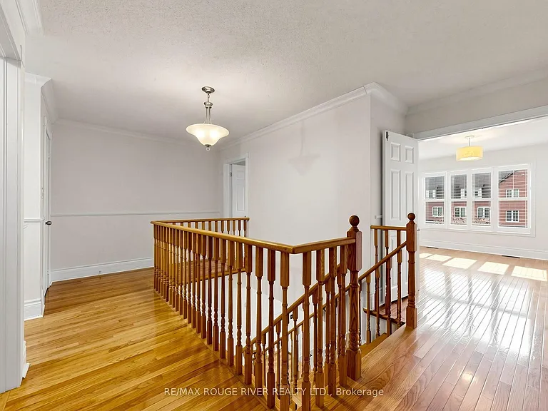 38 Port Union Rd — Photo 15