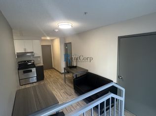 112 Sunview St #258A, Waterloo, ON N2L 3V9